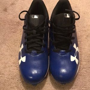 Boys baseball cleats